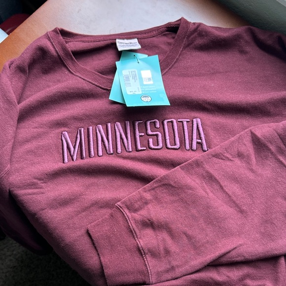 Maroon Minnesota Sweatshirt - Picture 4 of 4
